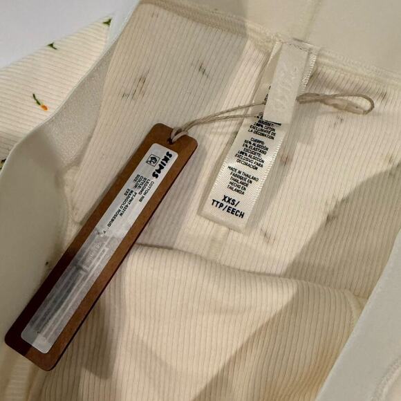 Skims Rib Leggings Size XXS Marigold Rosebud Print Pants Pajamas NEW NWT - Picture 10 of 14